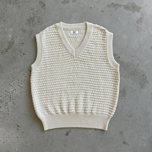 oversized knitted vest