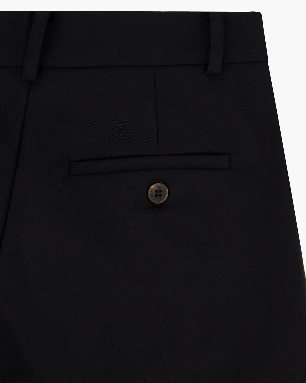 wool pleated shorts