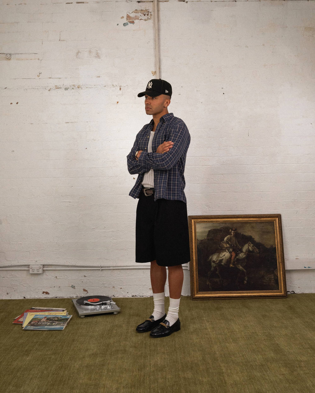 wool pleated shorts